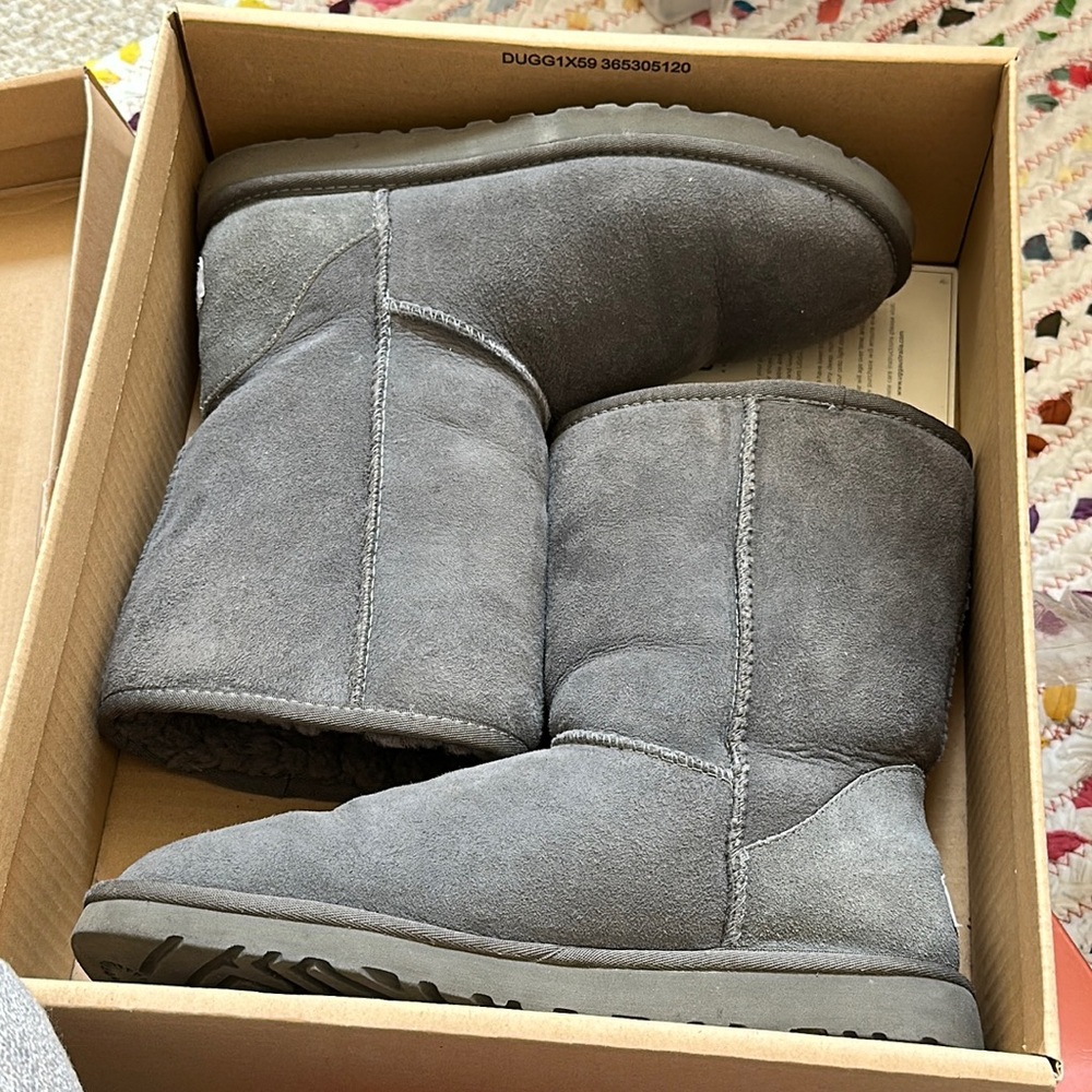 Grey ugg boots